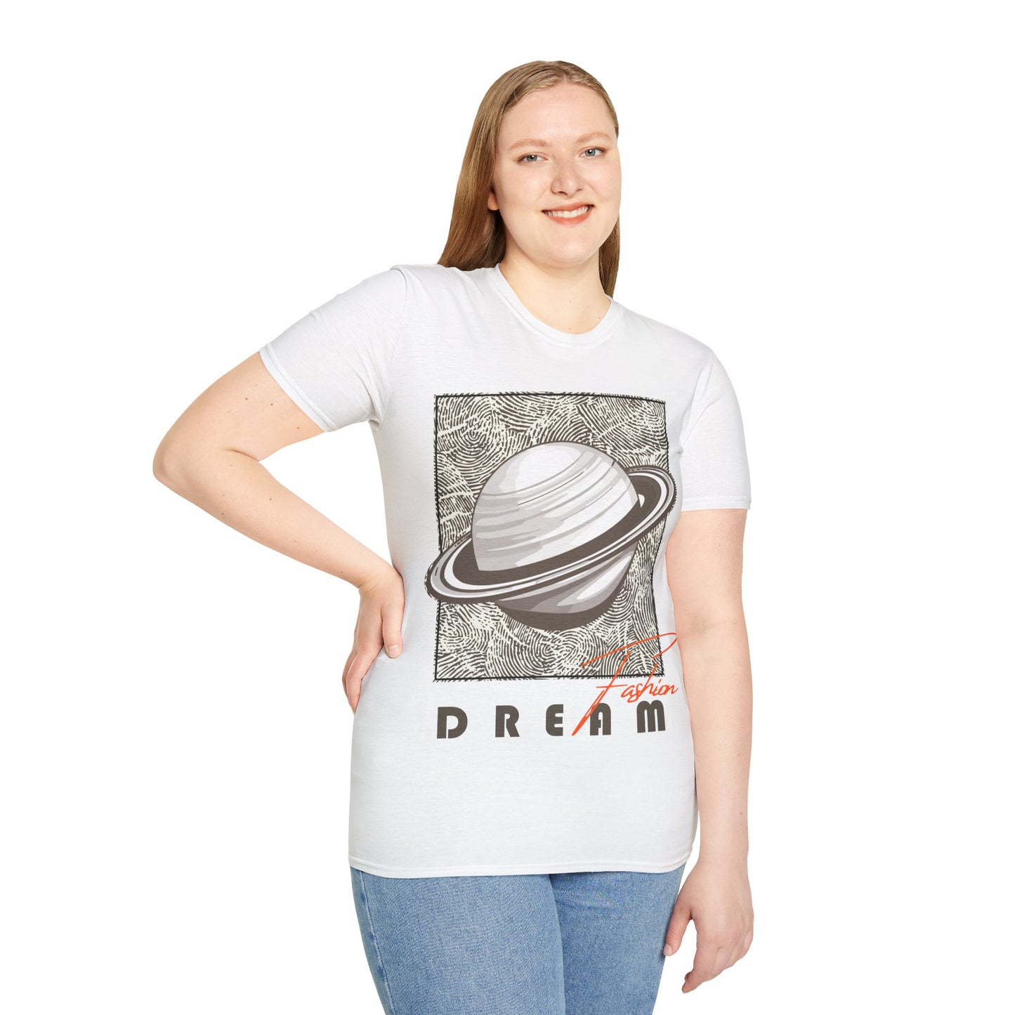 Dreamy Saturn Aesthetic Shirt – Space-Inspired Fashion Tee – Galaxy Text Design – Celestial Style T-shirt – Cosmic Trendy Top