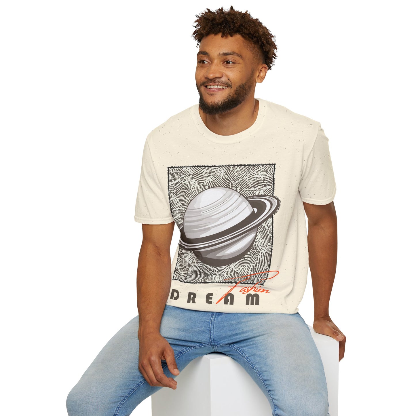 Dreamy Saturn Aesthetic Shirt – Space-Inspired Fashion Tee – Galaxy Text Design – Celestial Style T-shirt – Cosmic Trendy Top