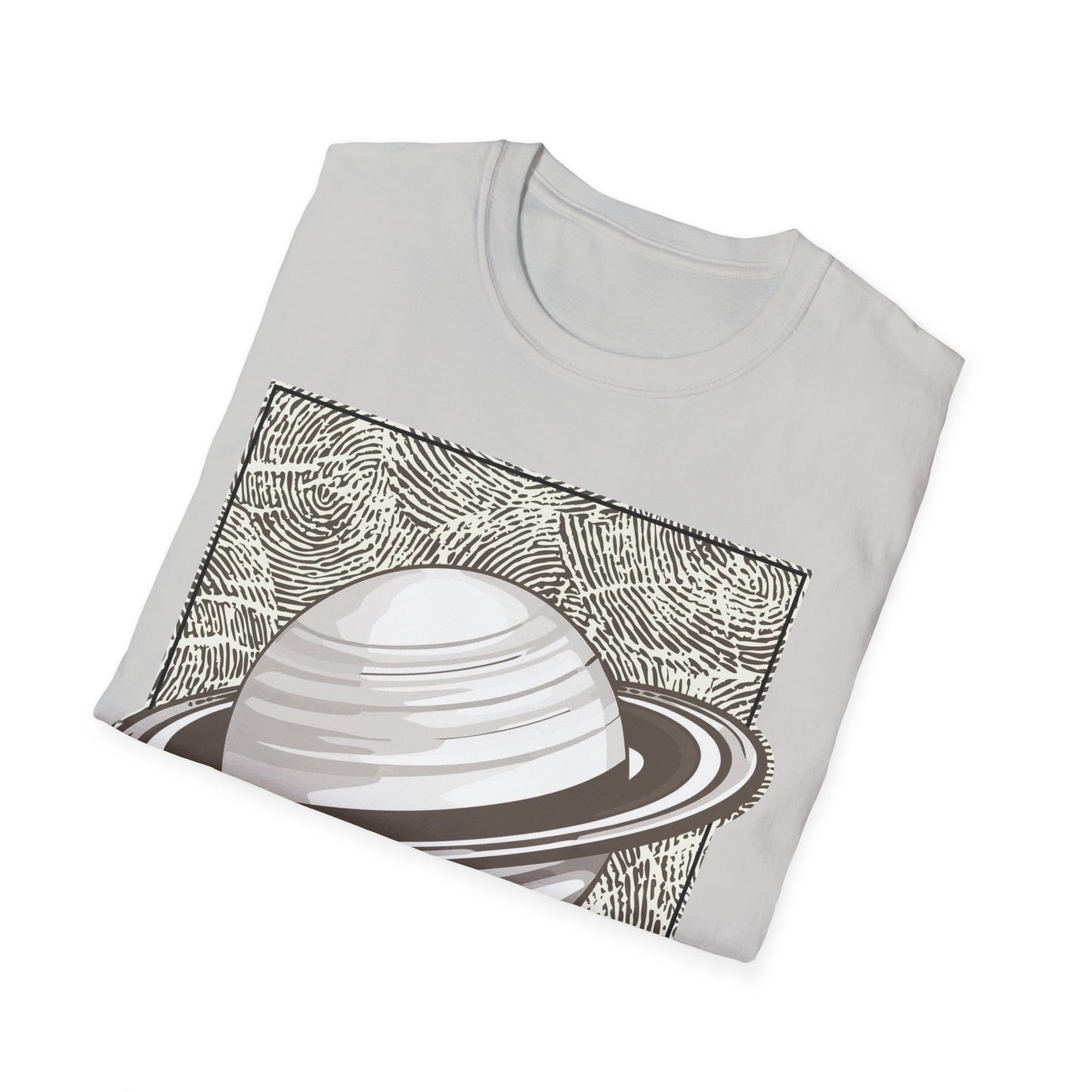 Dreamy Saturn Aesthetic Shirt – Space-Inspired Fashion Tee – Galaxy Text Design – Celestial Style T-shirt – Cosmic Trendy Top
