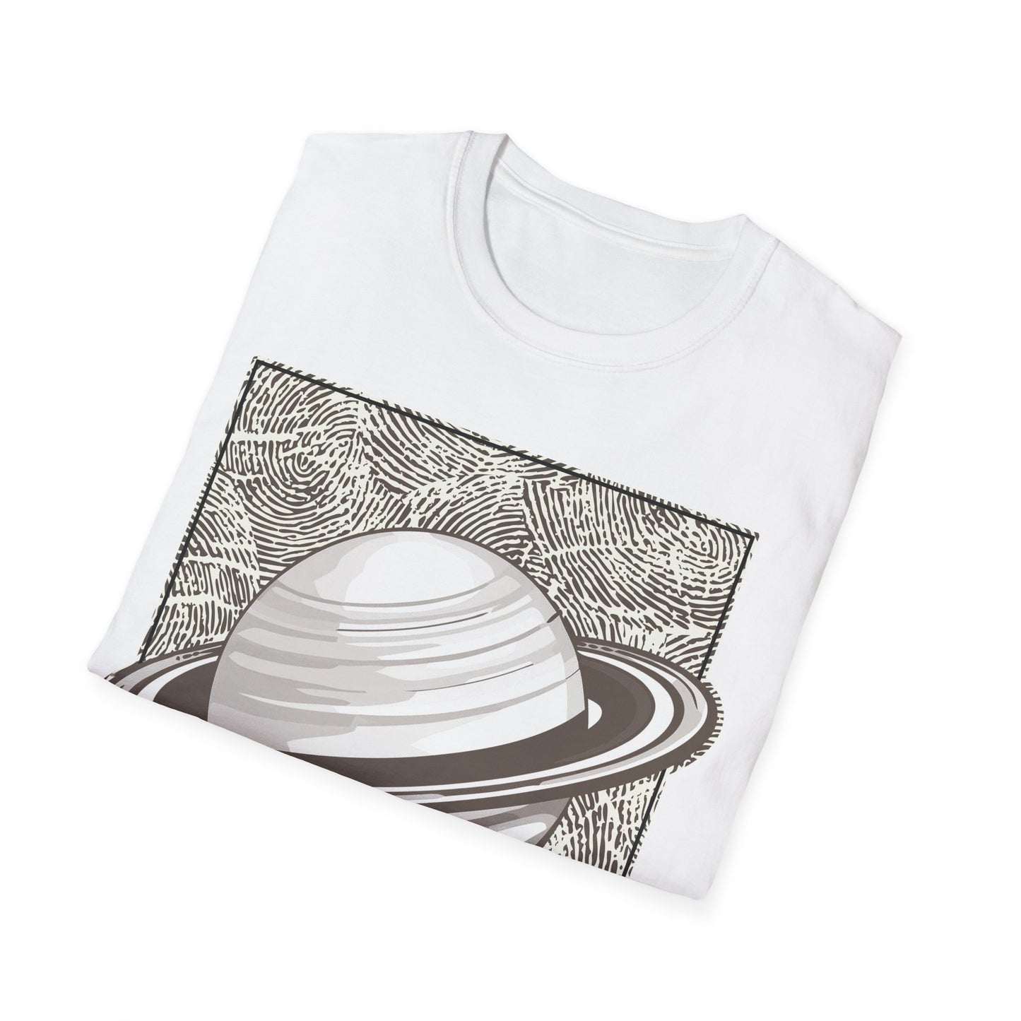 Dreamy Saturn Aesthetic Shirt – Space-Inspired Fashion Tee – Galaxy Text Design – Celestial Style T-shirt – Cosmic Trendy Top