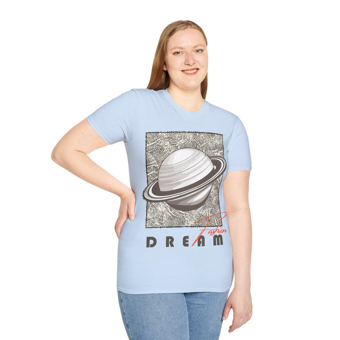 Dreamy Saturn Aesthetic Shirt – Space-Inspired Fashion Tee – Galaxy Text Design – Celestial Style T-shirt – Cosmic Trendy Top