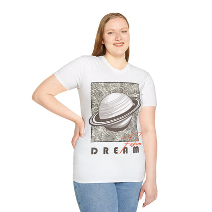 Dreamy Saturn Aesthetic Shirt – Space-Inspired Fashion Tee – Galaxy Text Design – Celestial Style T-shirt – Cosmic Trendy Top